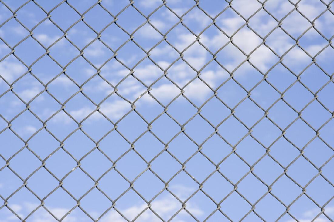 a stainless steel chainlink fence